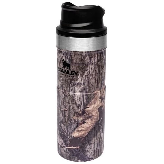 Stanley Classic Trigger Action Travel Mug 0.47L Mossy Oak 2 Stanley Classic Trigger Action Travel Mug 0.47L Mossy Oak - Image 2