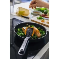 Fiskars Spatula Plastic With Silicone 29.5 Cm 9 Fiskars Spatula Plastic With Silicone 29.5 Cm -Camping Online Store 633106120Team20Outdoors 550x550h
