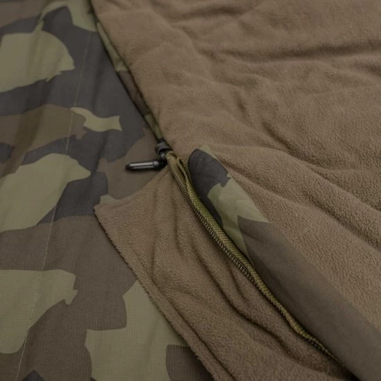 Avid Carp Ascent RS Camo Sleeping Bag Standard 12 Avid Carp Ascent RS Camo Sleeping Bag Standard - Image 12