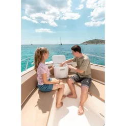 Coleman 28QT Xtreme Marine Cooler 35 Coleman 28QT Xtreme Marine Cooler -Camping Online Store COOLER20XTREME20MARINE2028QT20PERSONAL20200003739820Lifestyle207 550x550h