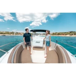 Coleman 70QT Xtreme Marine Cooler -Camping Online Store COOLER20XTREME20MARINE2070QT20CHEST20200003740120Lifestyle2014 550x550w