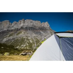 Coleman Cobra 3 -Camping Online Store Cobra20320217690820Lifestyle2012 550x550w