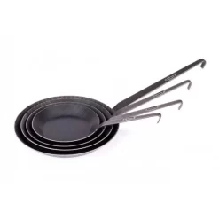 Petromax Wrought Iron Pan 24cm 5 Petromax Wrought Iron Pan 24cm -Camping Online Store Petromax20Smeedijzeren20Koekenpan2024cm1 550x550w 2