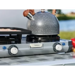 Campingaz Camping Kitchen 2 Grill And Go -Camping Online Store STOVE20CAMPING20KITCHEN20220Grill20and20Go20INT20218185620Lifestyle202 550x550w