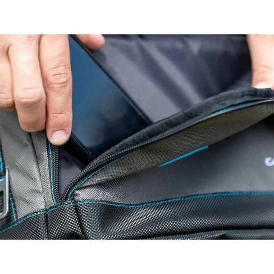 Campingaz The Office Messenger Bag 16L 6 Campingaz The Office Messenger Bag 16L - Image 6