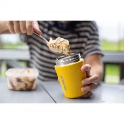Primus TrailBreak Lunch Jug Small Yellow 5 Primus TrailBreak Lunch Jug Small Yellow -Camping Online Store p737945 lunch jug stina hjelm 2019 01 550x550 1