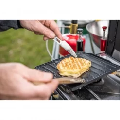 Primus CampFire Griddle Plate -Camping Online Store p738018 griddle plate andre schosser 2021 10 550x550 1